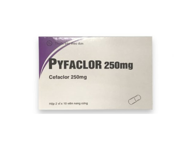 Thuốc Pyfaclor 250 Pymepharco điều trị nhiễm khuẩn (Hộp 2 vỉ x 10 viên)
