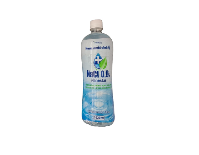 Nước muối sinh lý NaCl 0.9% Nanostar vệ sinh răng, miệng, họng (Chai 1020ml)