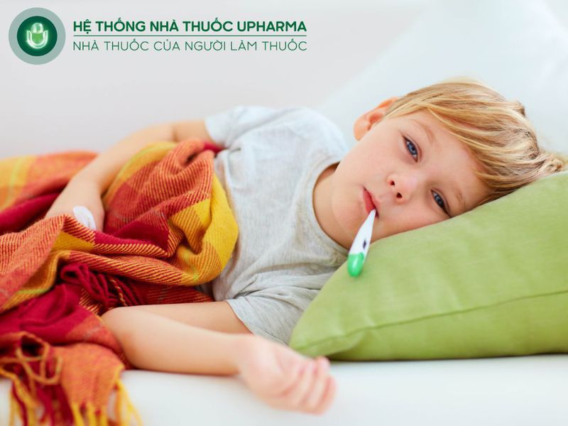 Cho trẻ nghỉ ngơi đầy đủ để hồi phục sức khỏe