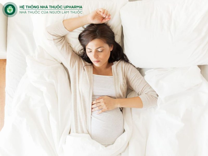 cách trị ho cho bà bầu bằng cách ăn ngủ hợp lý