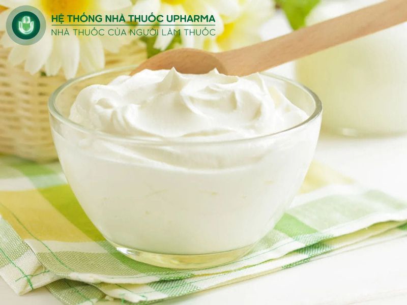 mẹ bầu thiếu camxi nên ăn sữa chua