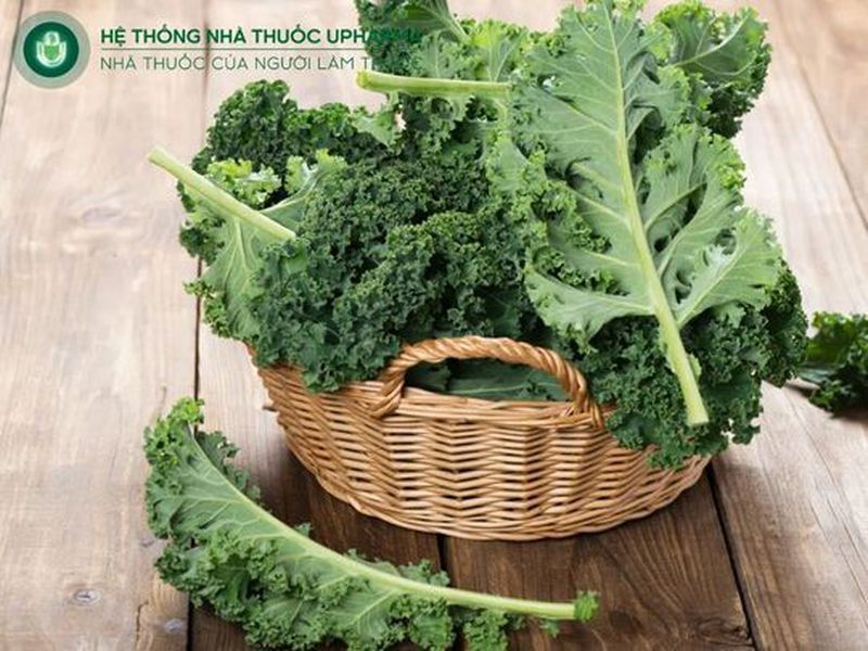 rau cải xoăn tốt cho xương khớp