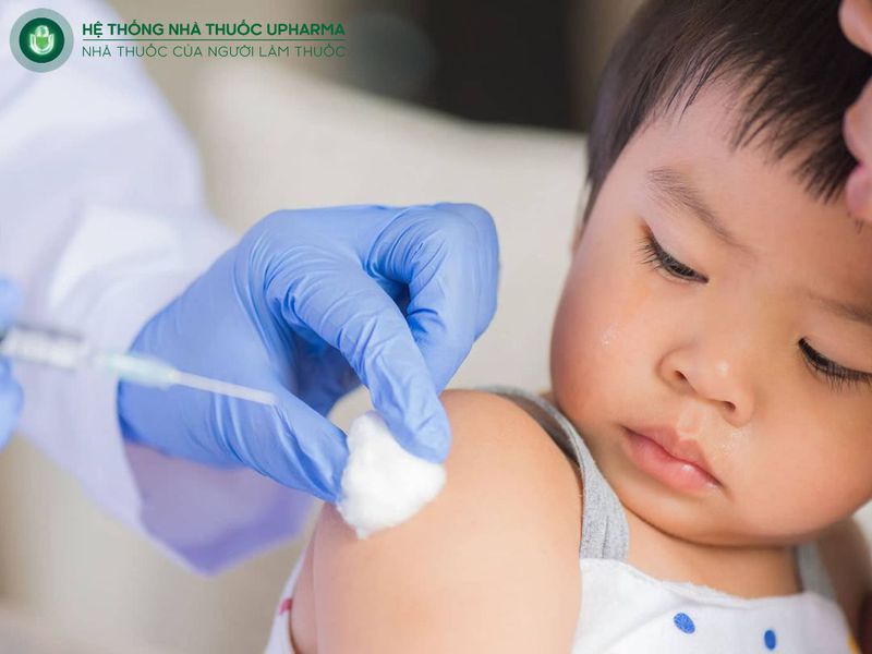 phòng ngừa trẻ bị ho và nôn về đêm