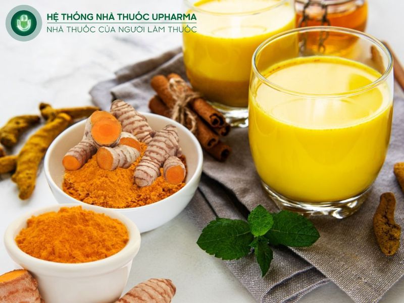 uống sữa nghệ tốt cho xương khớp