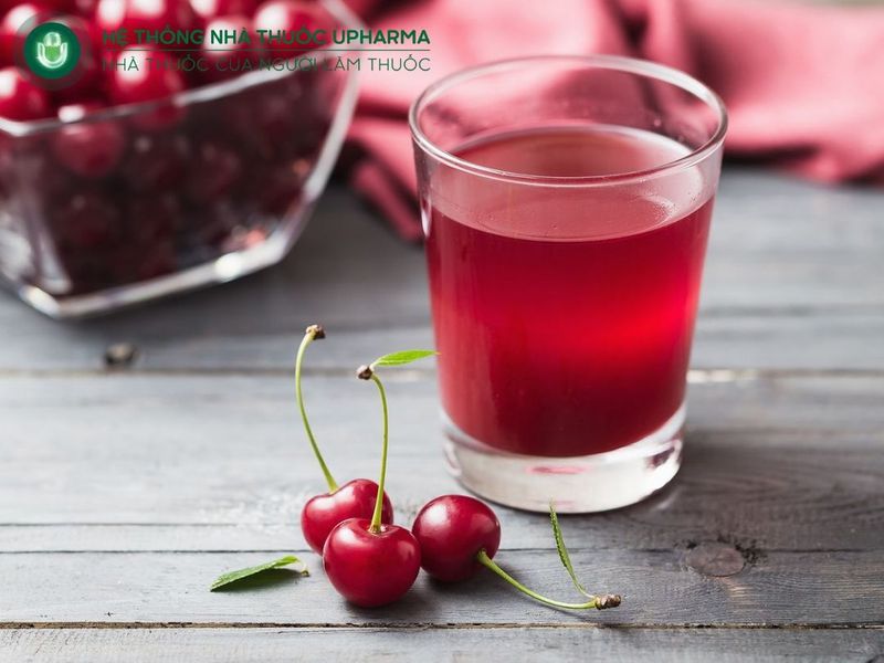 nước ép anh đào chua tốt cho xương khớp